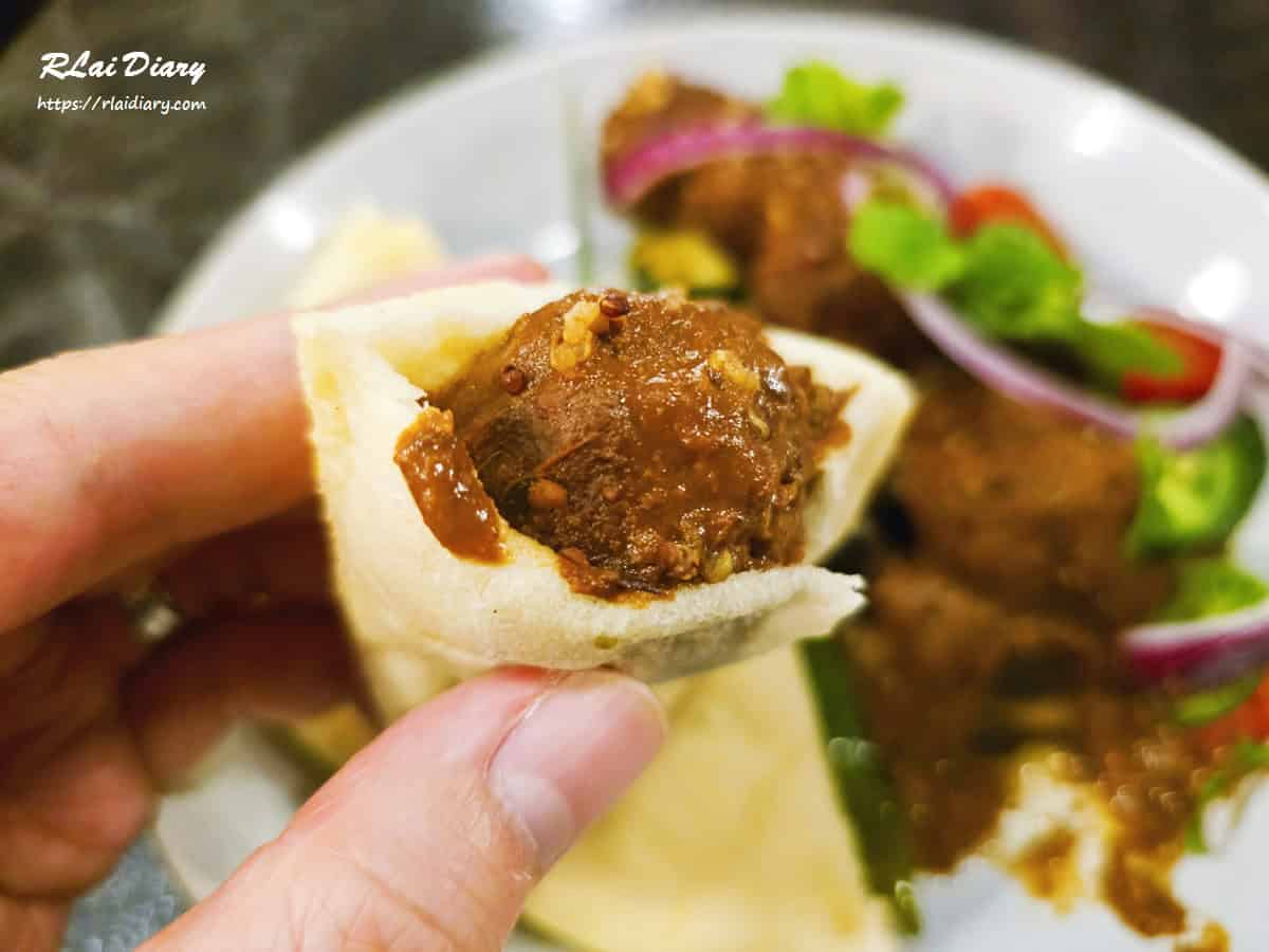 BaganHood蔬食餐酒館 莫雷醬肉丸配特製烤餅4