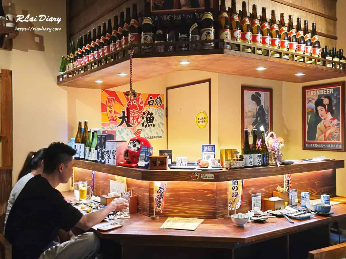 織田信長串燒酒場榮華分舖 內部1