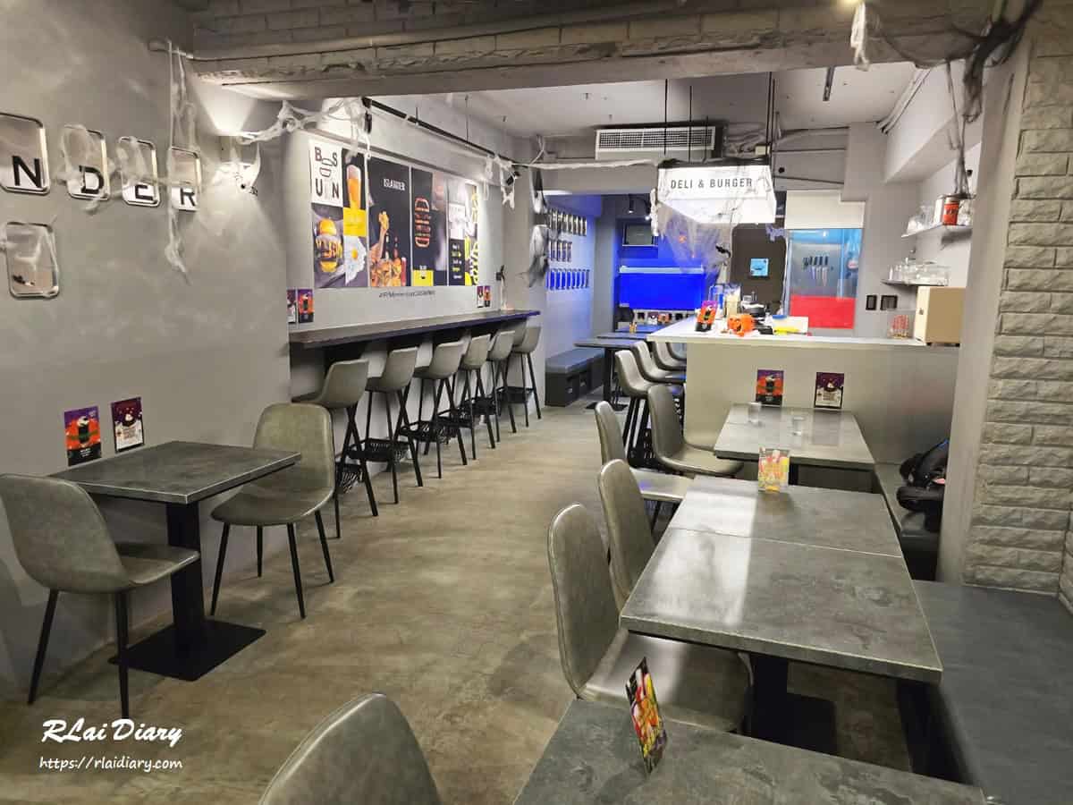 嶼人漢堡 內部1
