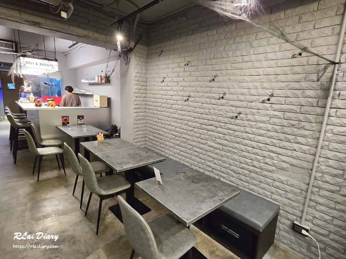 嶼人漢堡 內部4