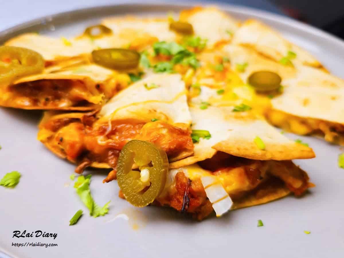 嶼人漢堡 墨西哥辣味雞肉起司薄餅2