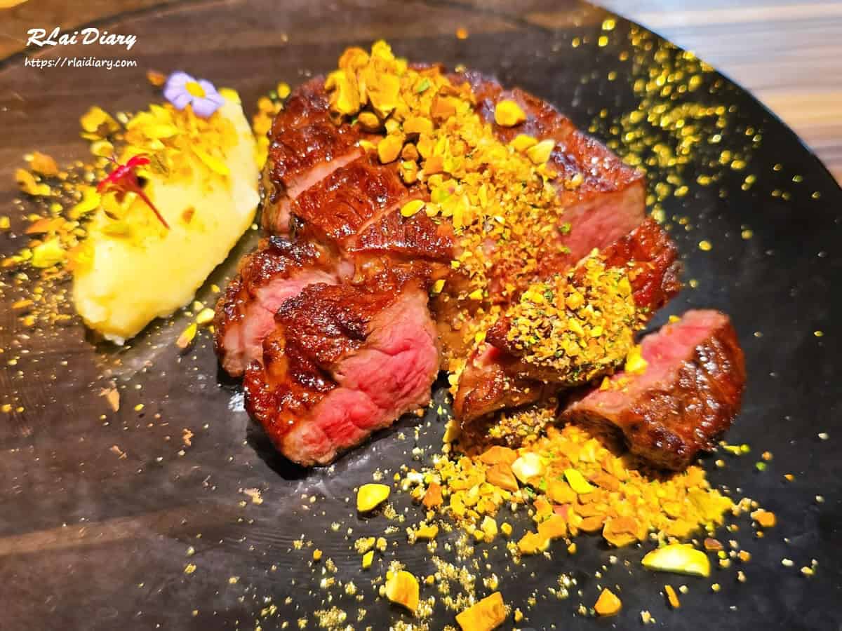 Reale Cucina Italiana 開心果脆炙燒F1紐約客和牛排1