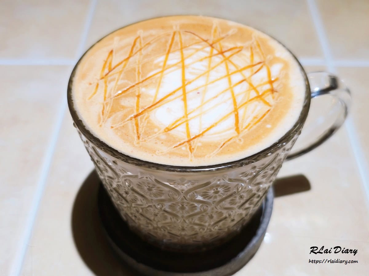 海鹽焦糖拿鐵咖啡拉花