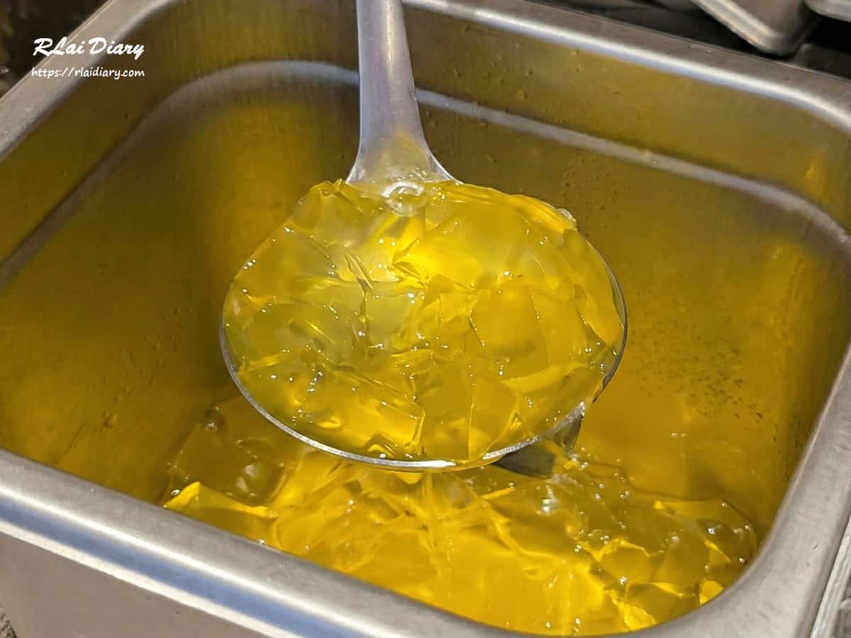 南屯區｜涼糧甜品 IceGrain｜用雪花冰與熱甜湯撐起台中四季的甜品店