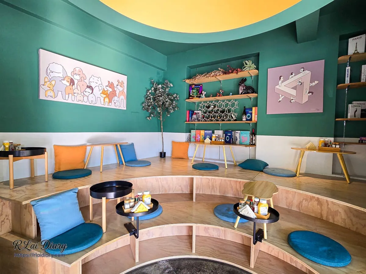 生活域所 A Living Labb 特色階梯式和室座位區，營造居家放鬆感