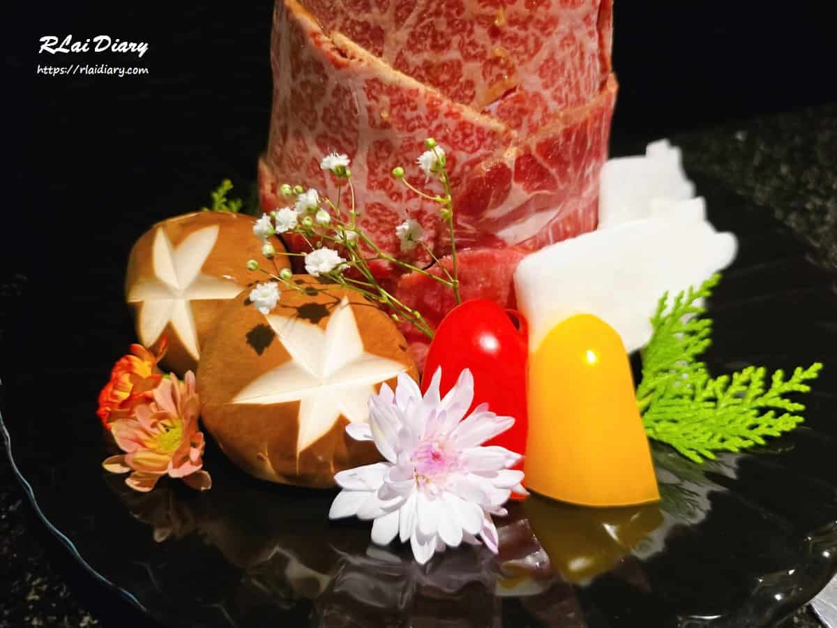 大安區｜一頭也黑毛和牛炭火燒肉｜半包廂隱私空間，享受不用動手的頂級燒肉