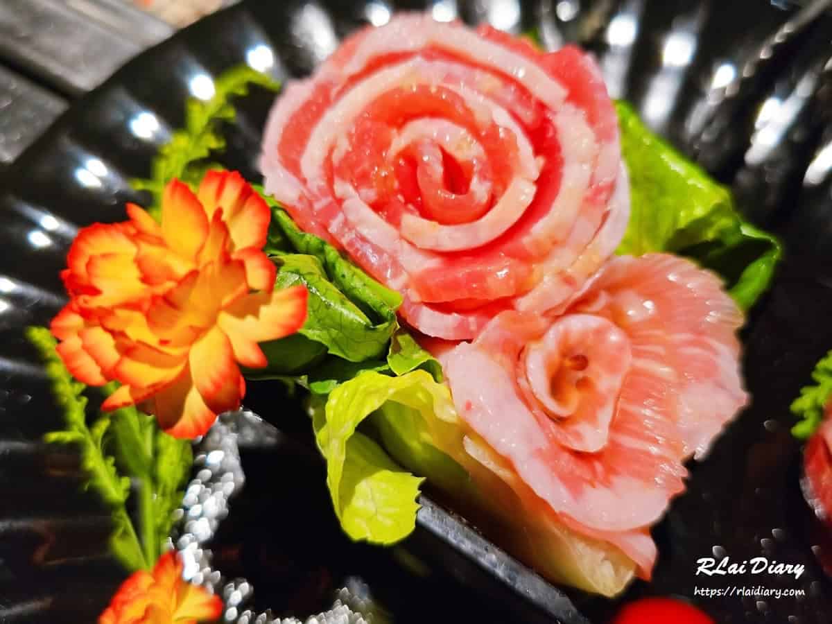 大安區｜一頭也黑毛和牛炭火燒肉｜半包廂隱私空間，享受不用動手的頂級燒肉