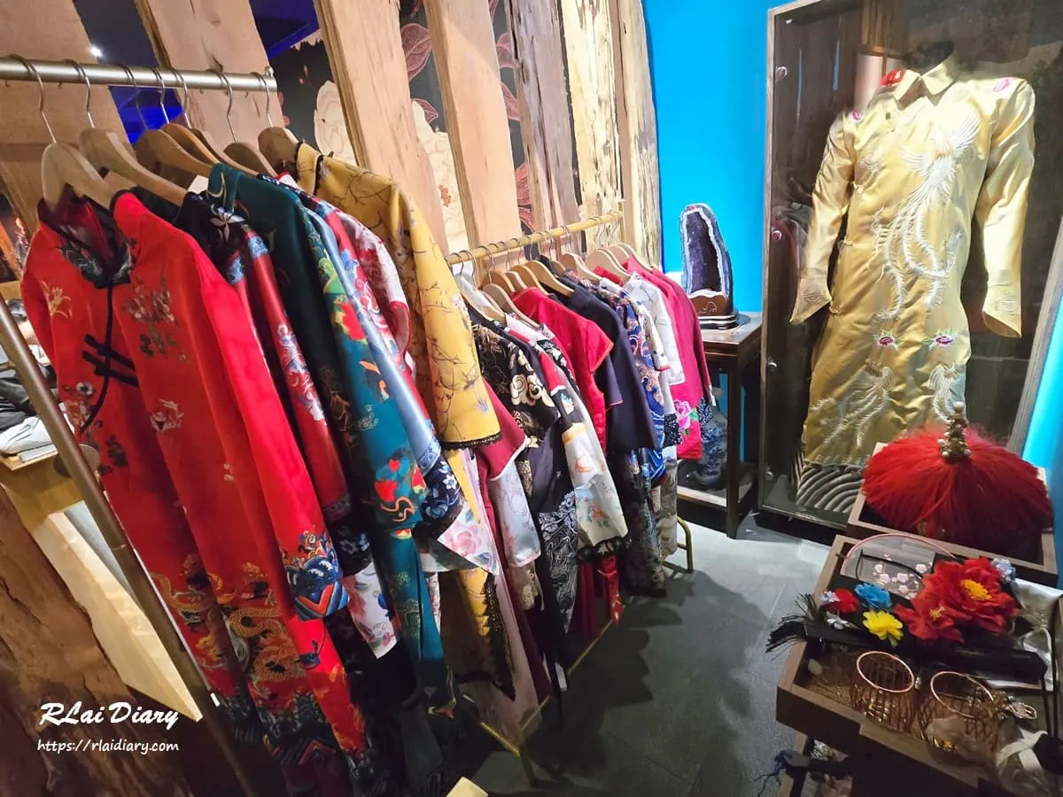 墨妃家燒肉店內免費宮廷古裝變裝體驗區