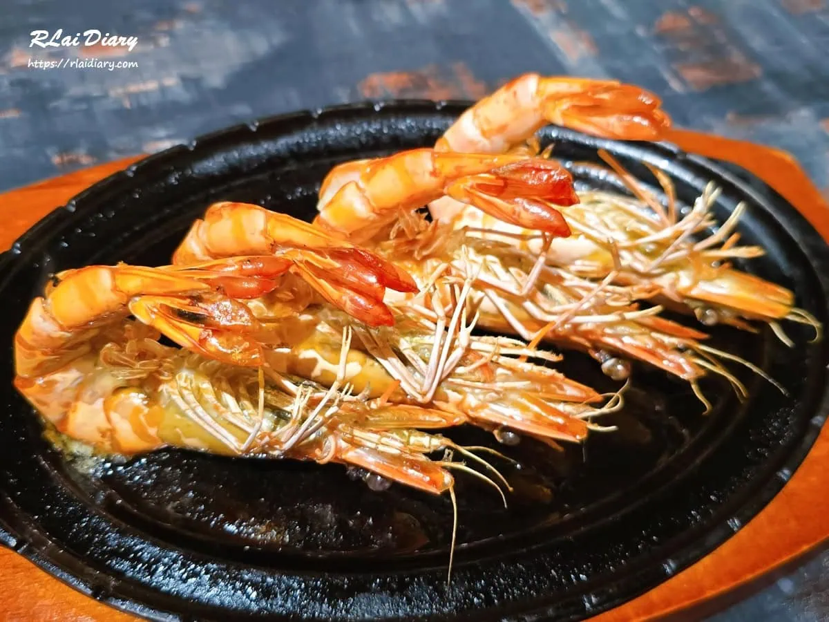 墨妃家燒肉鐵板大蝦滋滋作響