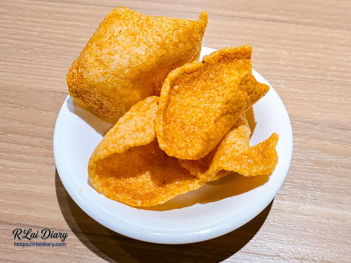 歡沁吧點心特寫：酥脆金黃的泰式炸蝦片