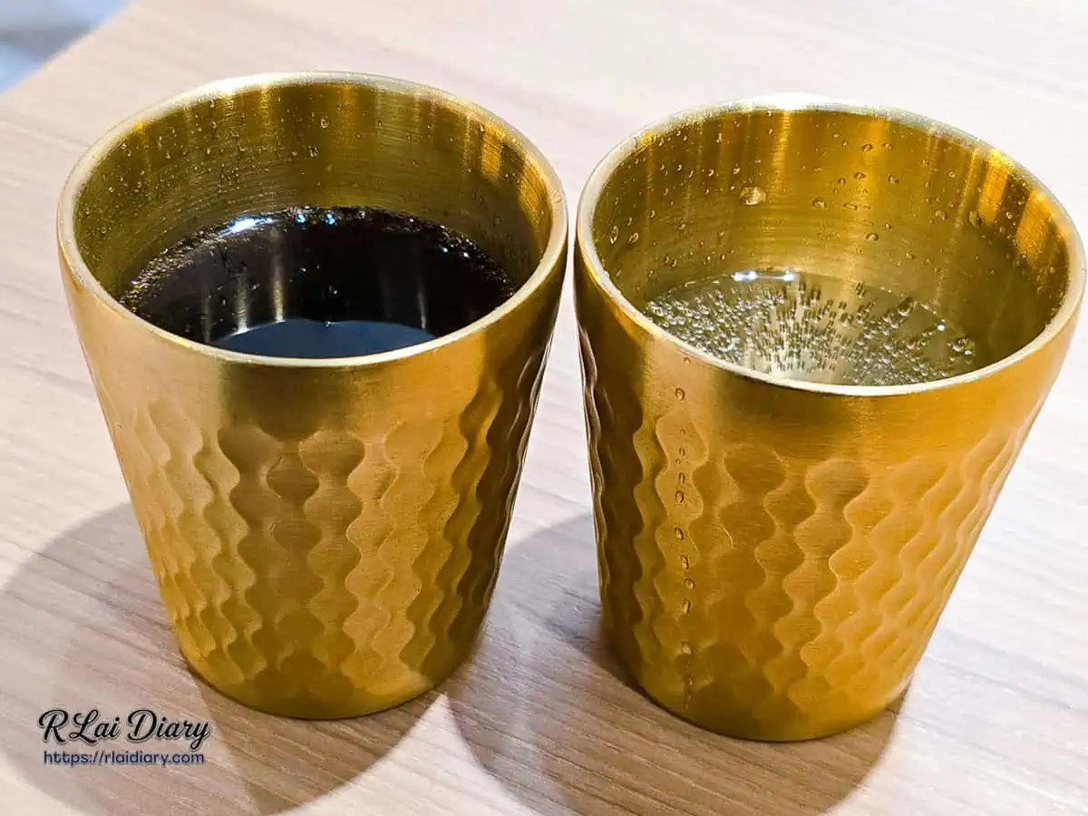 歡沁吧飲品專用，質感極佳的金色錘目紋金屬杯