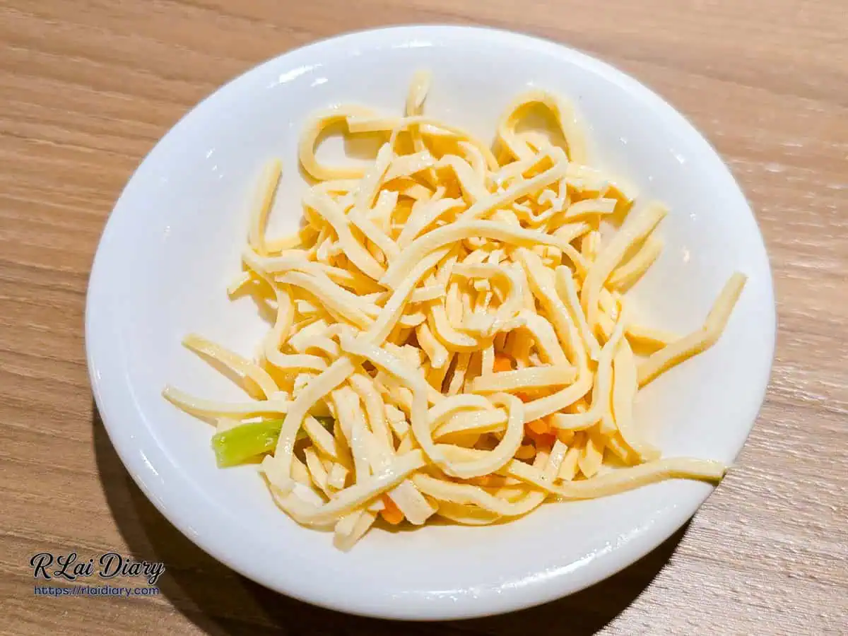 歡沁吧小菜特寫：口感軟嫩的涼拌干絲