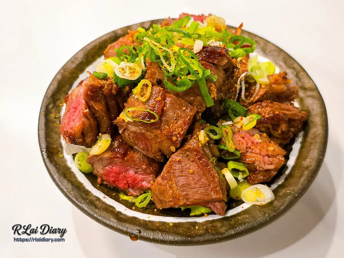 海酒食堂-下酒菜推薦-香氣十足的蔥花鐵板牛肋條