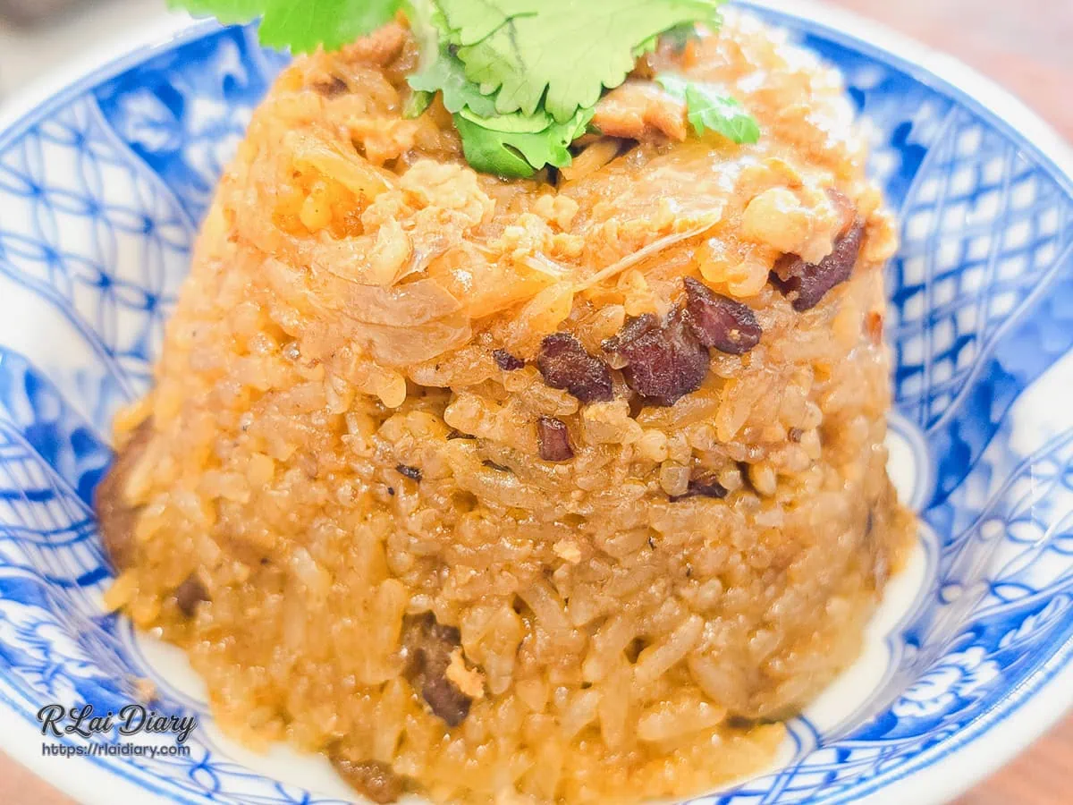 辦桌米糕近拍特寫，呈現糯米粒粒分明且Q彈的質地