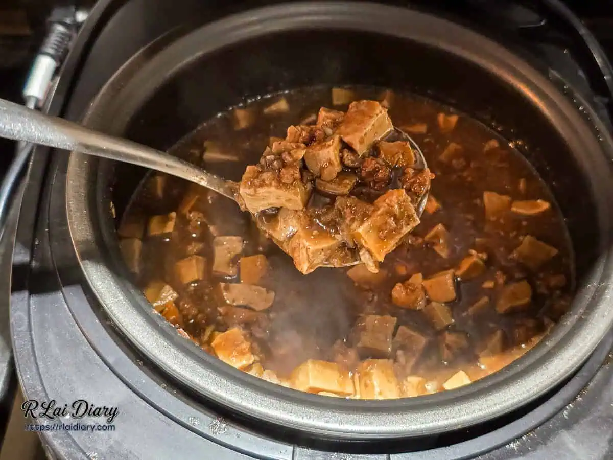 twfondueretro-xinzhuang-braised-pork-sauce-tofu