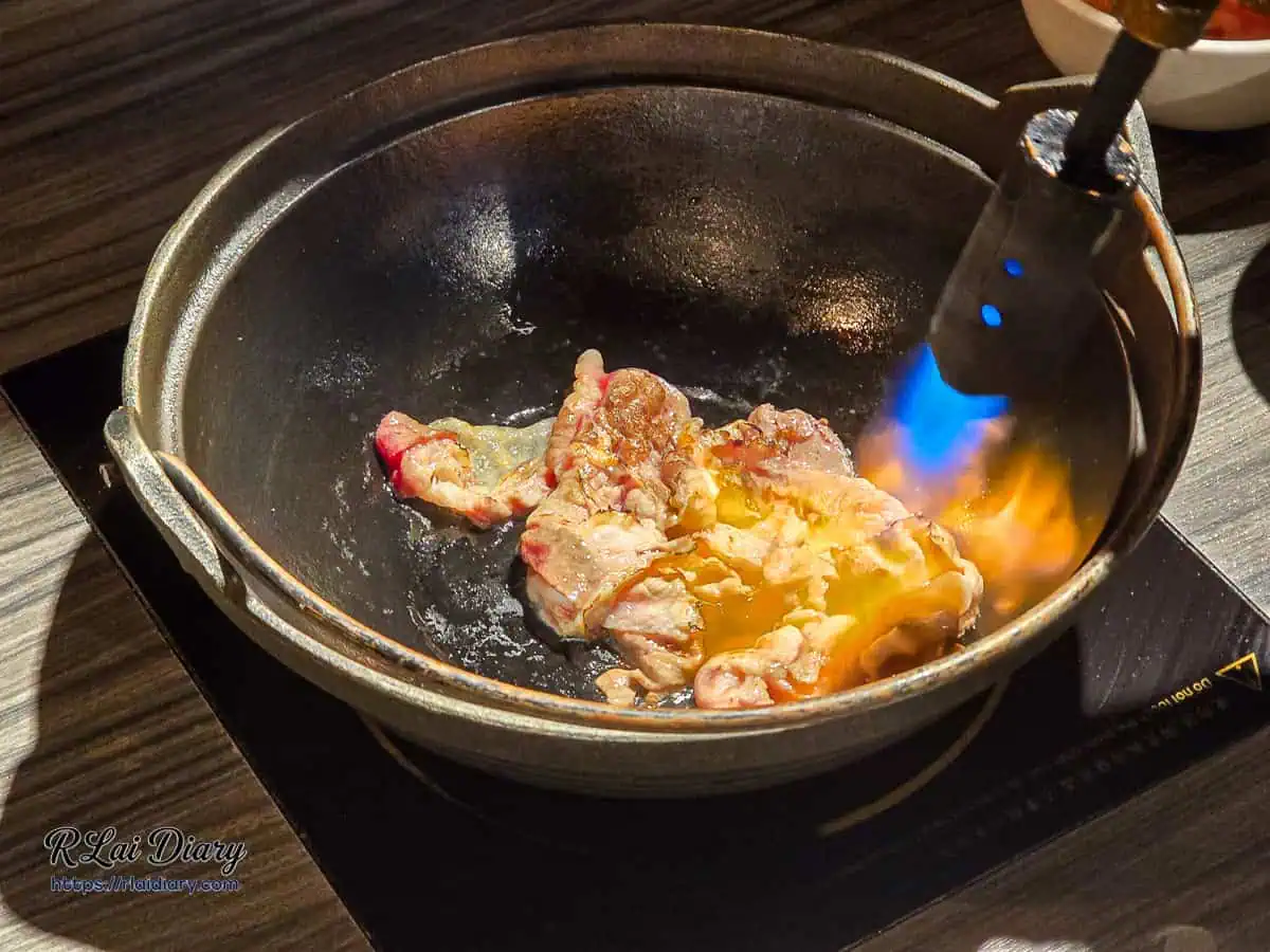 twfondueretro-xinzhuang-flaming-table-service