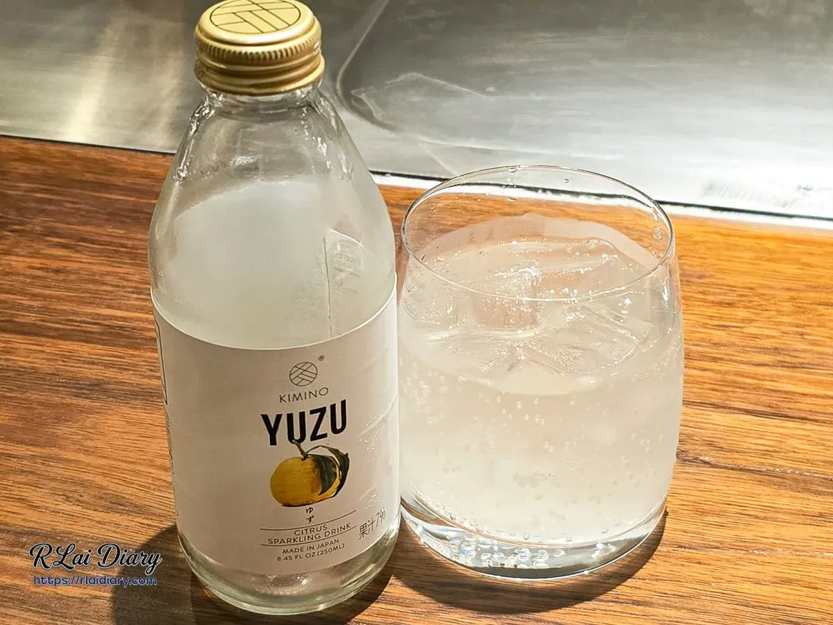 樂翡鐵板燒加點果汁氣泡飲清新開場