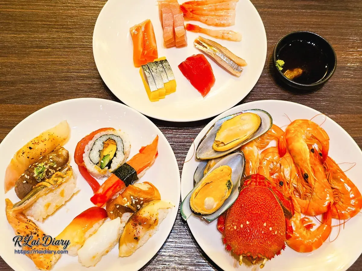 豐FOOD海鮮盤包含白蝦握壽司與刺身