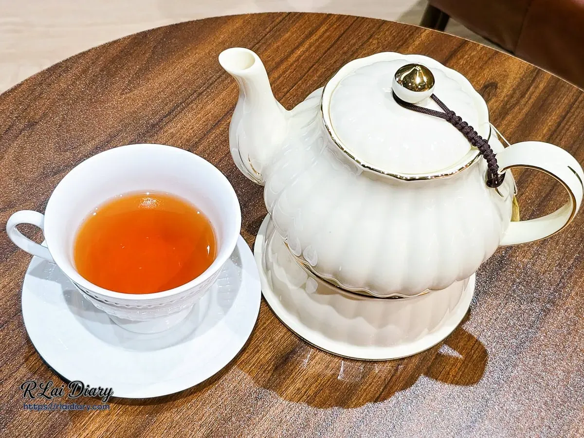 Luna Dessert Atelier 伯爵紅茶午茶組，典雅茶具營造生活儀式感