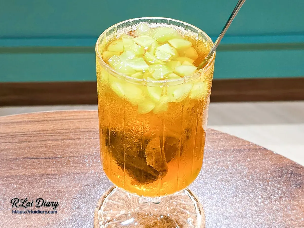 永和下午茶飲品 Luna Dessert Atelier 葡萄果香茶，視覺清透沁涼