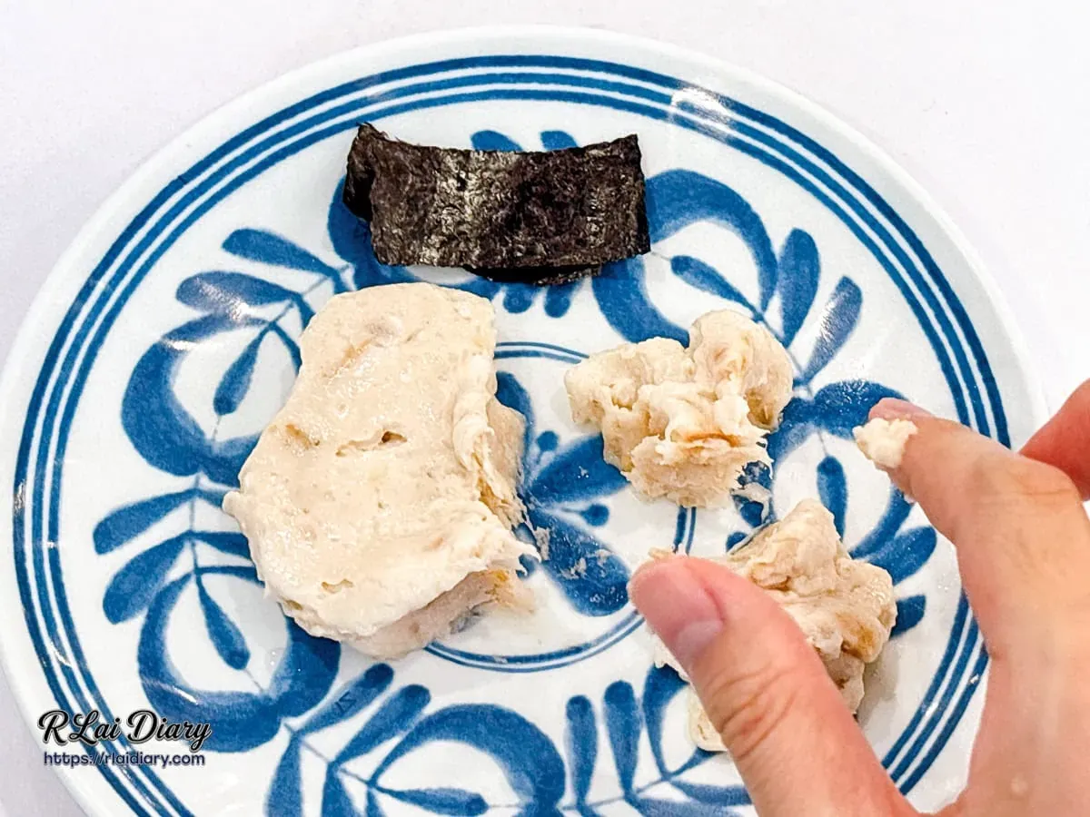丸樂學堂備妥的細膩旗魚漿與海苔片，DIY 教室強調食材的新鮮質地