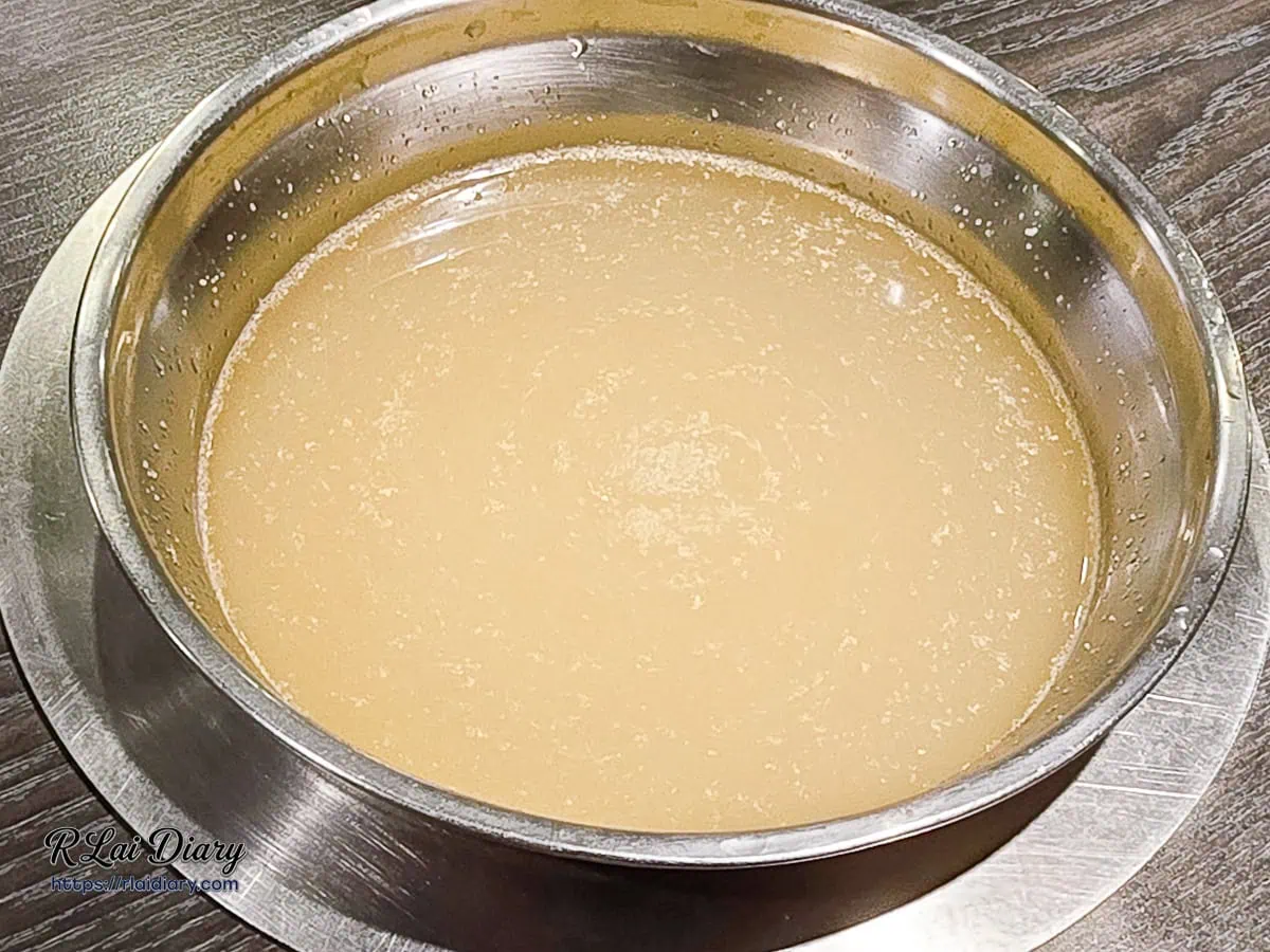 新千葉火鍋西門店清鮮溫潤乳白色蛤蜊蜆精鍋海鮮火鍋湯底