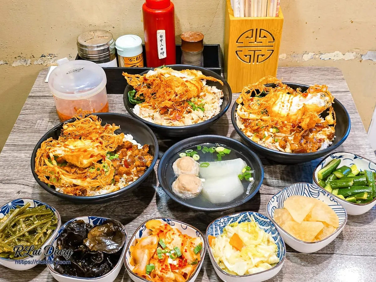 台中食的初餐點大合照:包含三款炸蛋飯、貢丸湯與各式職人小菜