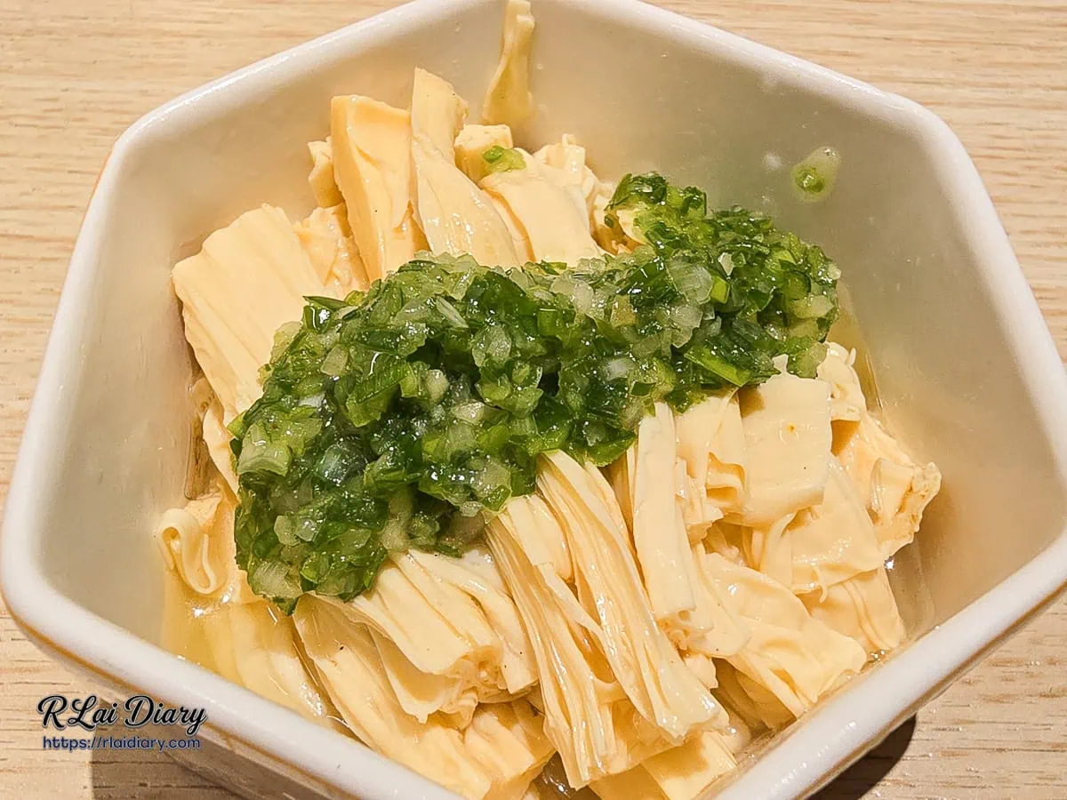 GOGOGA 蔥油腐竹豆皮吸滿蔥香精華近照