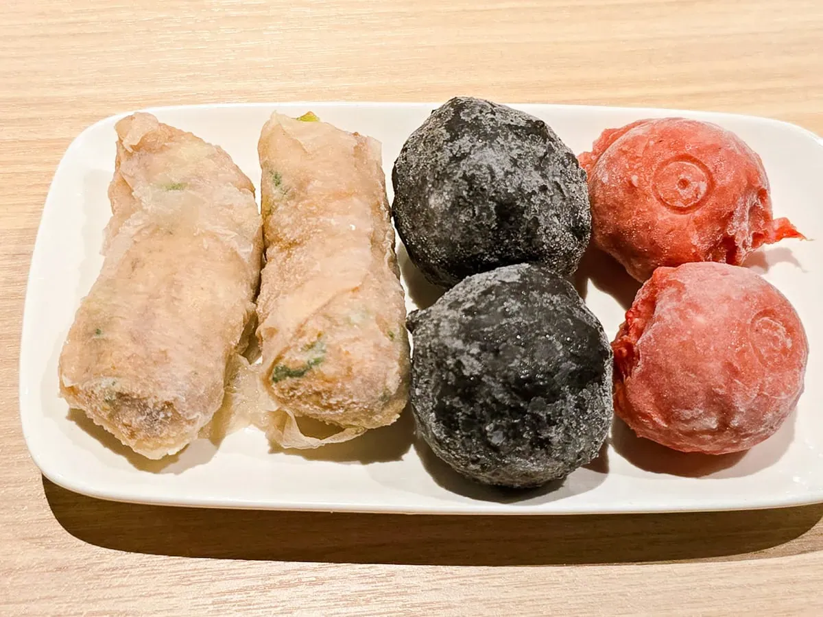 老沙茶職人手工火鍋料：墨魚丸、牛肉丸與正宗燕丸