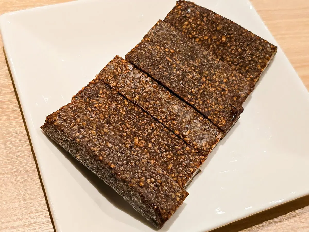 老沙茶Q!米血糕，口感軟糯紮實，糯米控聚餐必點