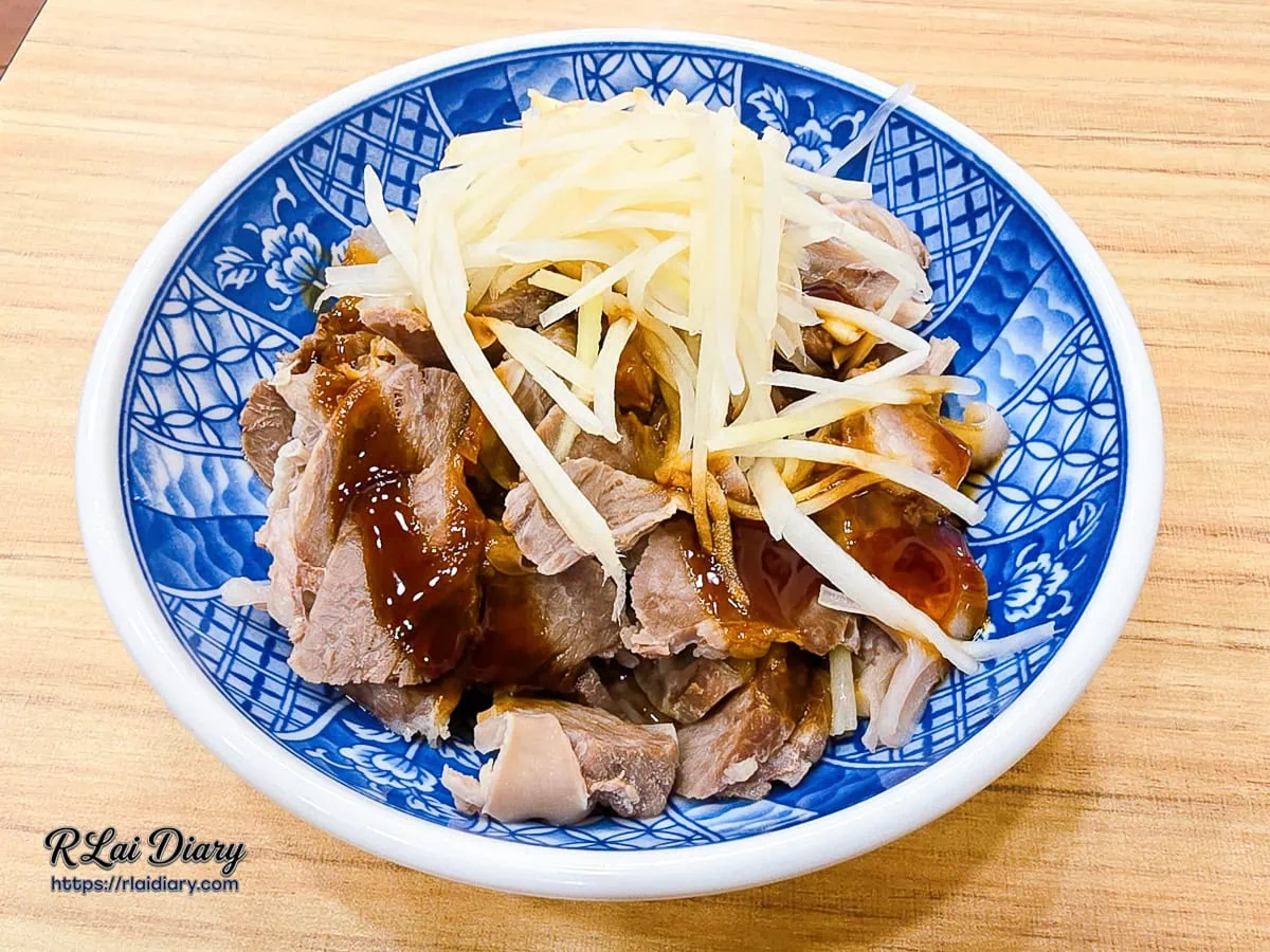 林記飯館大雅店現切台式黑白切隔間肉搭配新鮮薑絲