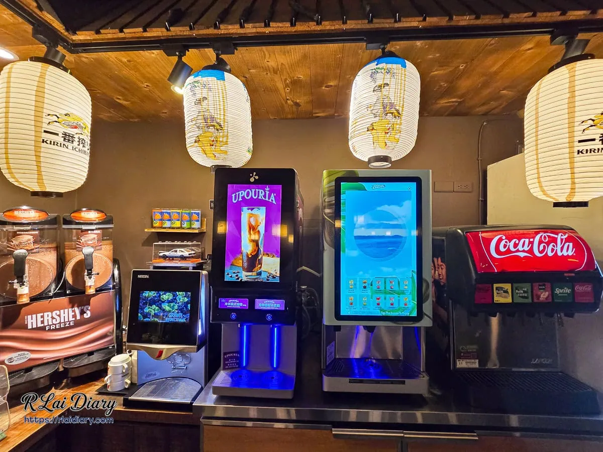 食二火烤兩吃-豐富飲料機台與雀巢咖啡機