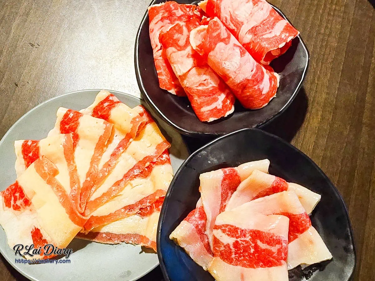 食二麻辣鍋吃到飽-火鍋燒烤各式肉片