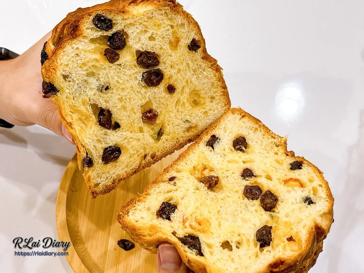 糖印麵包招牌潘娜朵妮潘娜朵妮（Panettone）剖面細節，採用義大利水果酵母 48 小時發酵