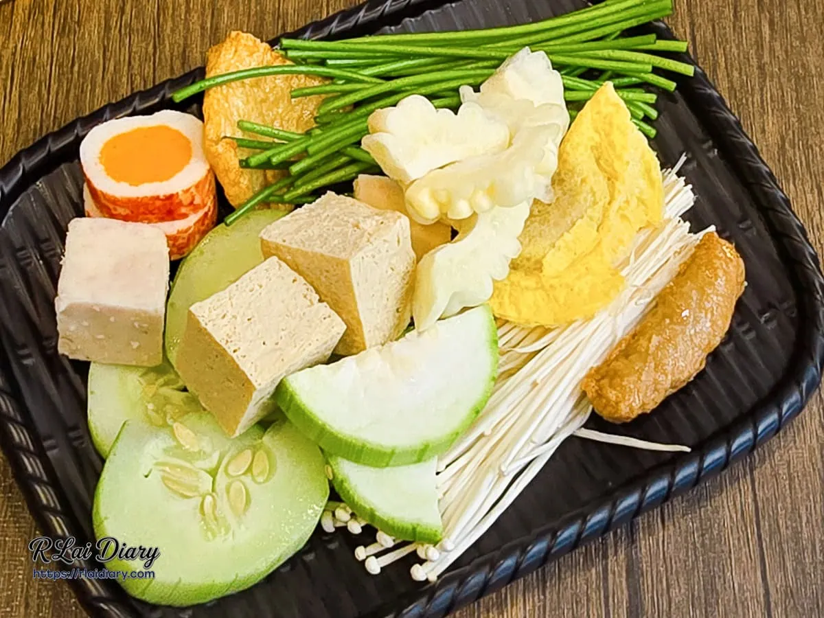 饗鍋物料理清爽解膩且富含大自然生命力的時令蔬菜盤
