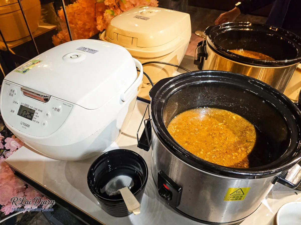 丰明殿自助吧無限供應和牛瓜仔肉燥飯