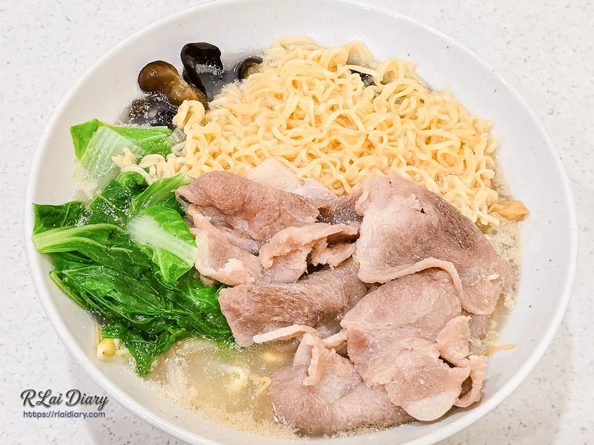 一記麻胡椒雞湯肉肉多多王子麵套餐