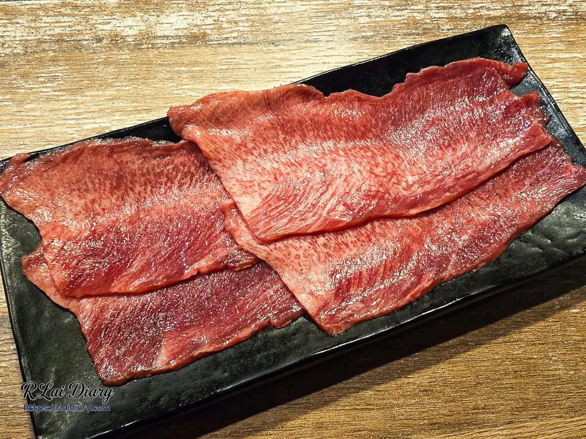 金洹苑熟成工藝手修熟成牛舌薄片大片平鋪頂級肉品
