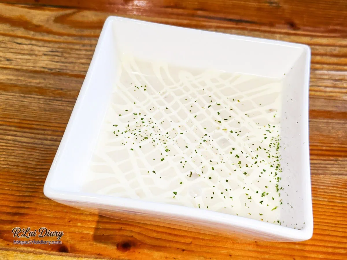 禾間糧倉升級套餐溫潤醇厚的法式蕈菇奶油濃湯