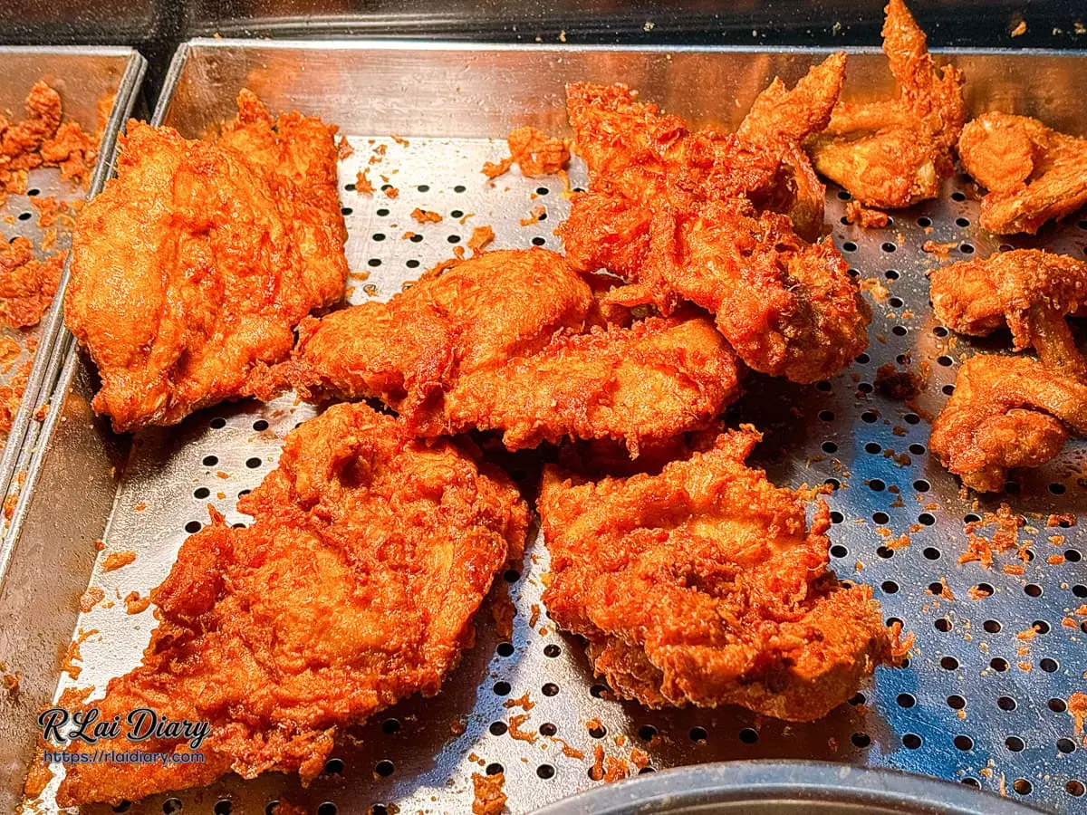 堯壽喔唐揚炸雞50元特價招牌椒鹽雞排，外衣酥脆肉質厚實