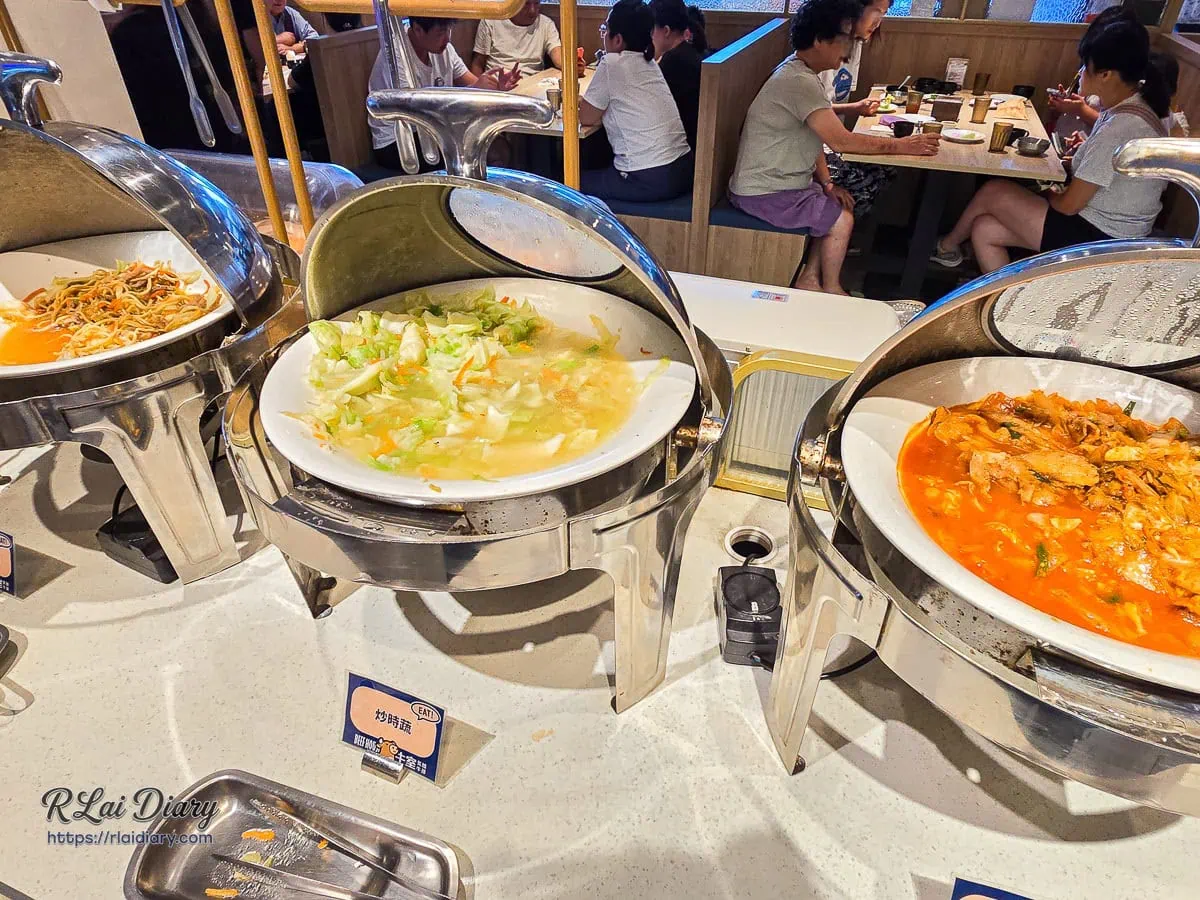牛室炙燒牛排崇德洲際店自助吧熱炒熟食區
