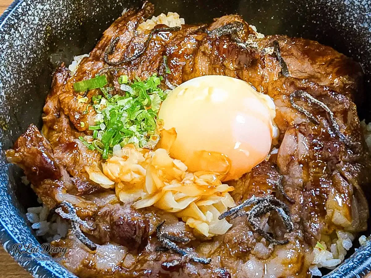 台中西區美食浪金魚舖滑嫩和牛丼飯