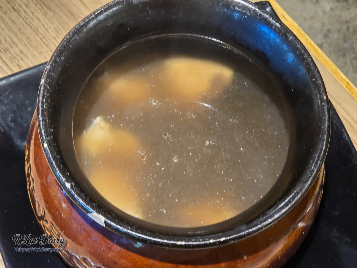 西區｜來呷飯川食堂 勤美店｜隱身台灣大道上，顛覆重辣印象的平實價位川菜