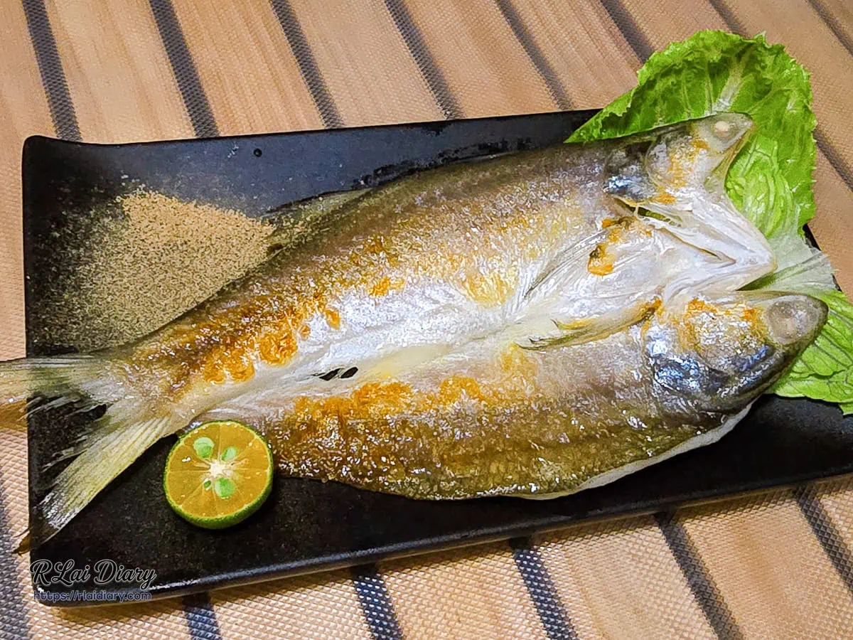稷旬蒔堂居酒屋招牌下酒菜手作午仔魚一夜干搭配新鮮金桔