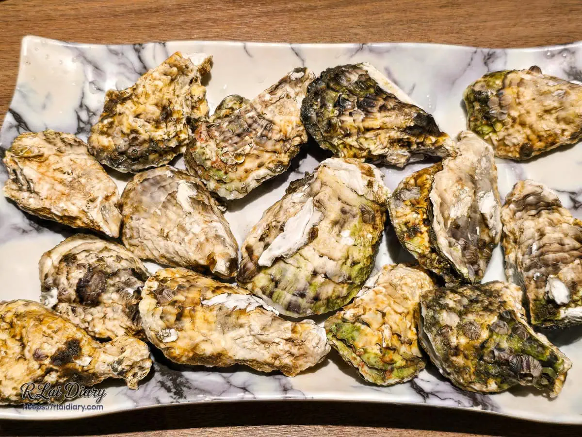 築崎燒串放題松竹店無限量供應現烤帶殼鮮蚵